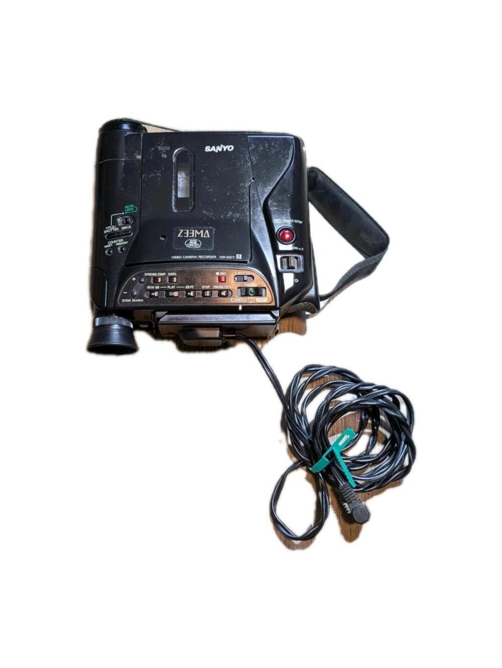 Vintage Sanyo VM-ES99 8mm Camcorder (Tested) Working Black  Charger Available